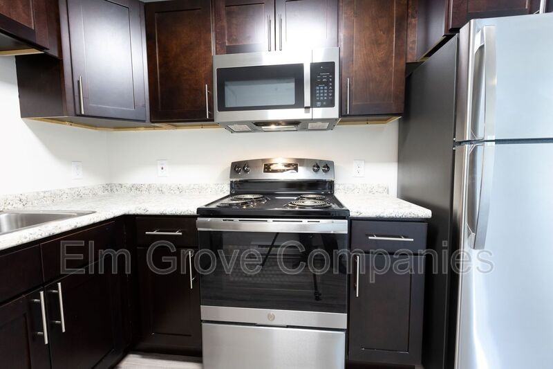 72 Hemingway Dr #72-34 - Photo 3 of 21