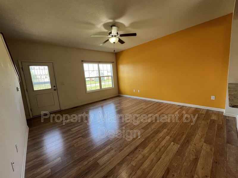 5891 Marble Cir - Photo 4 of 9