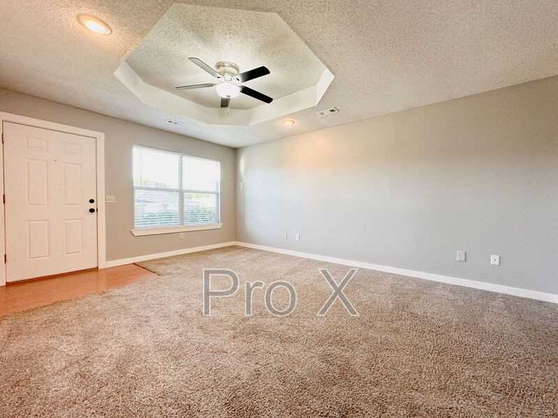 1446 N Dawn Dr - Photo 5 of 49