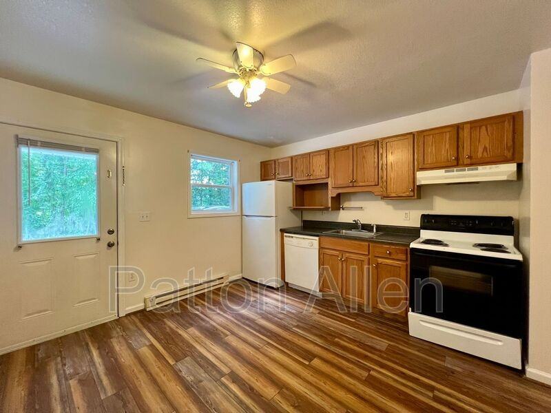 93 Citadel Dr #301 - Photo 2 of 14