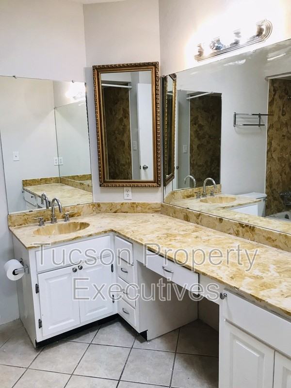 7742 E Tanque Verde Ln - Photo 6 of 24