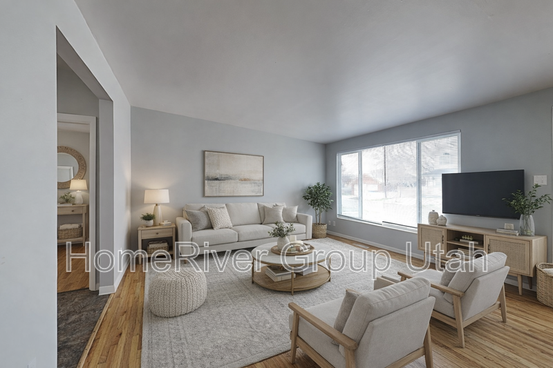 2523 Sw - Photo 2 of 20