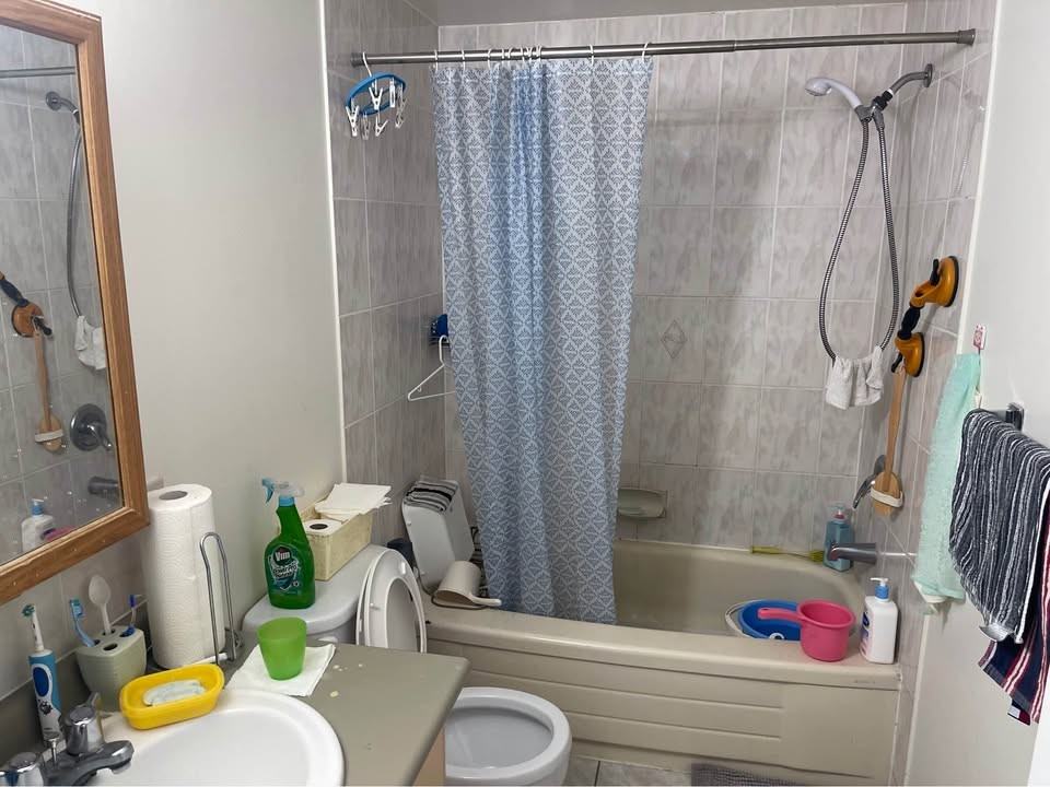 3218 East 45th Avenue - Photo 4 of 8