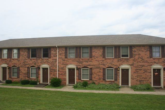 128 MAPLE HILL DR - P2 - Photo 2 of 2