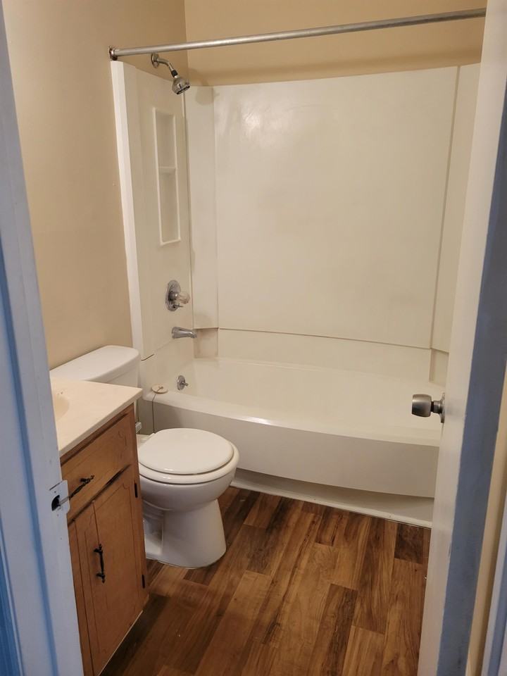 Townhomes At Magnolia - Photo 5 of 33