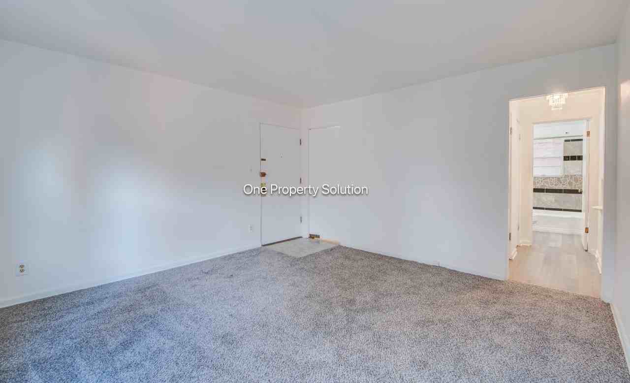 925 West 35th Avenue - Photo 5 of 50