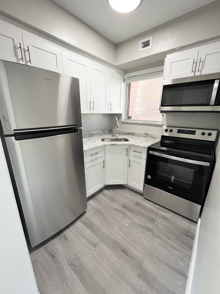 2 Isle of Venice Drive - Photo 6 of 11