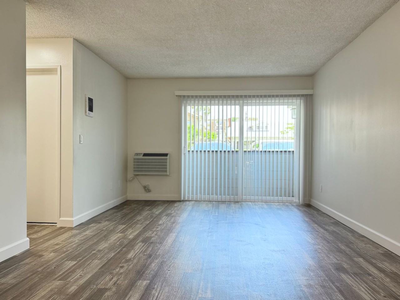 Third Ave - Photo 3 of 15