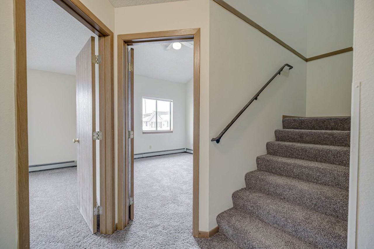 434 1st Ave Ne - Photo 7 of 15