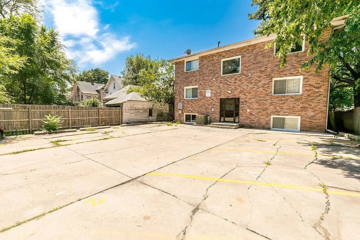 438 South 27th Street - Photo 7 of 7