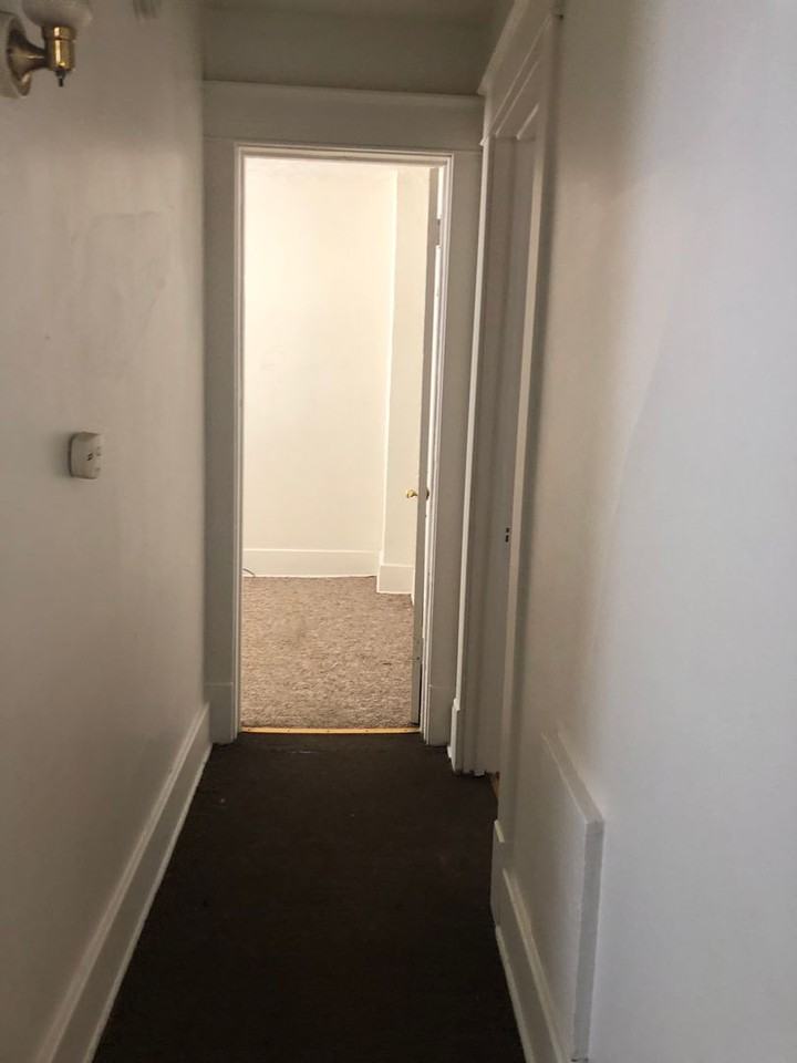 736 E 26th St - Photo 7 of 10