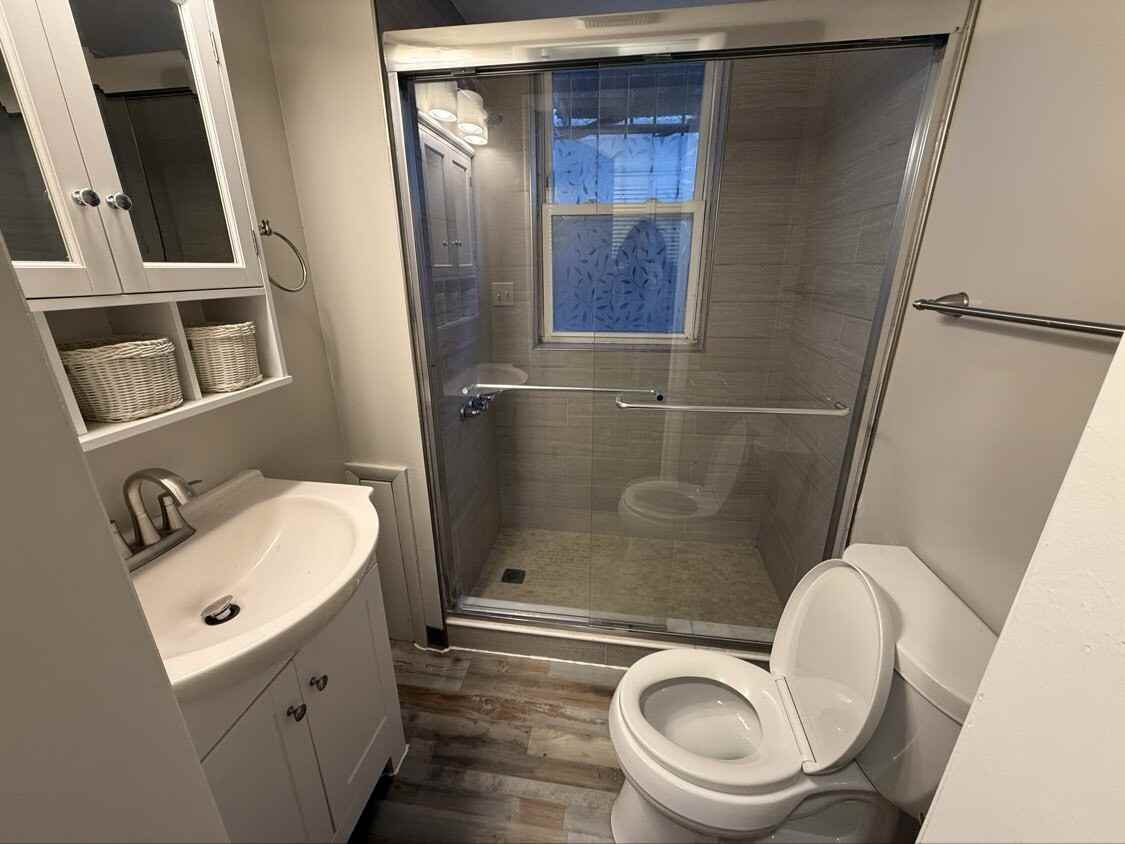 Centre Properties - Photo 7 of 7