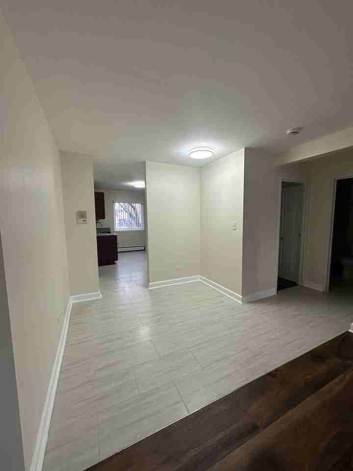 705 Court of Spruce - Photo 2 of 9