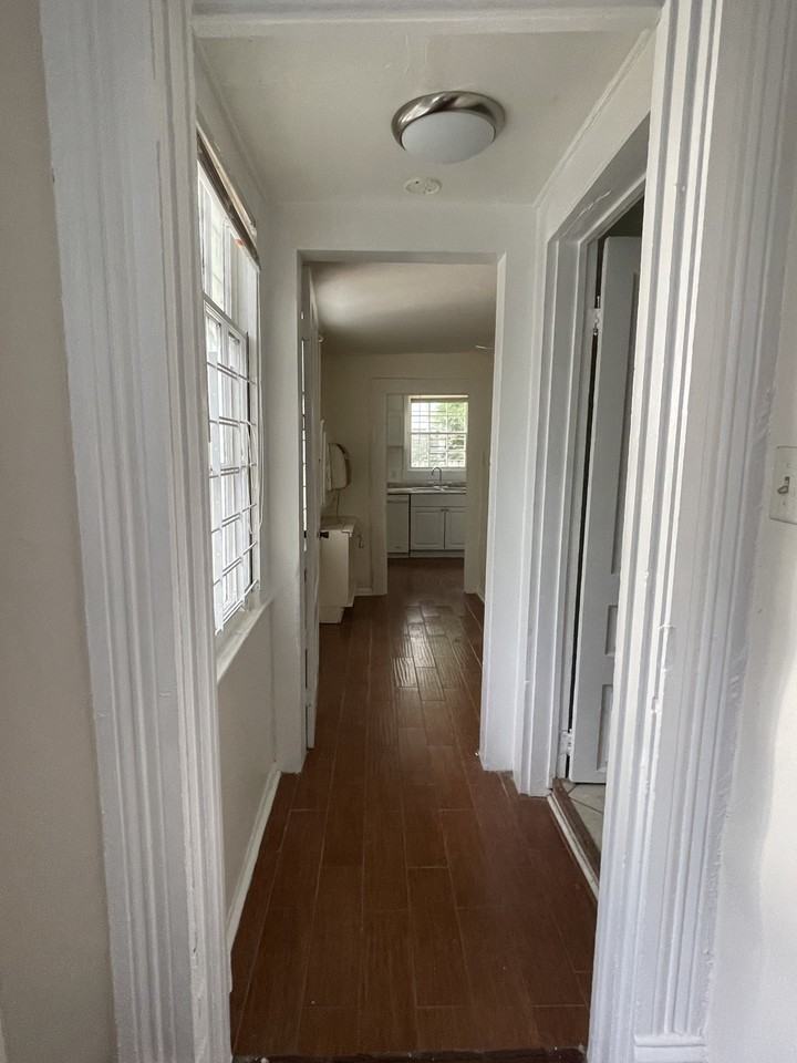 4316 Baronne St. - Photo 6 of 21