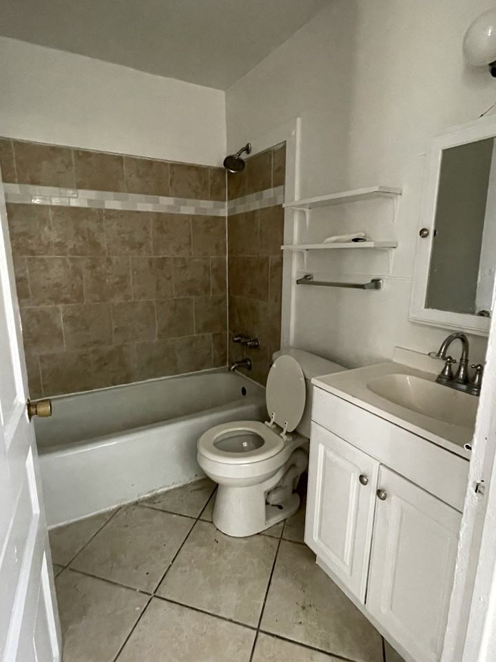 4316 Baronne St. - Photo 7 of 21