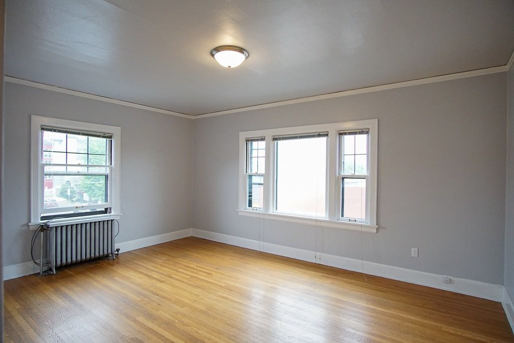 1634 Ne 41st Ave #8 - Photo 2 of 13