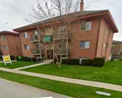 featured image of Lilac Ln