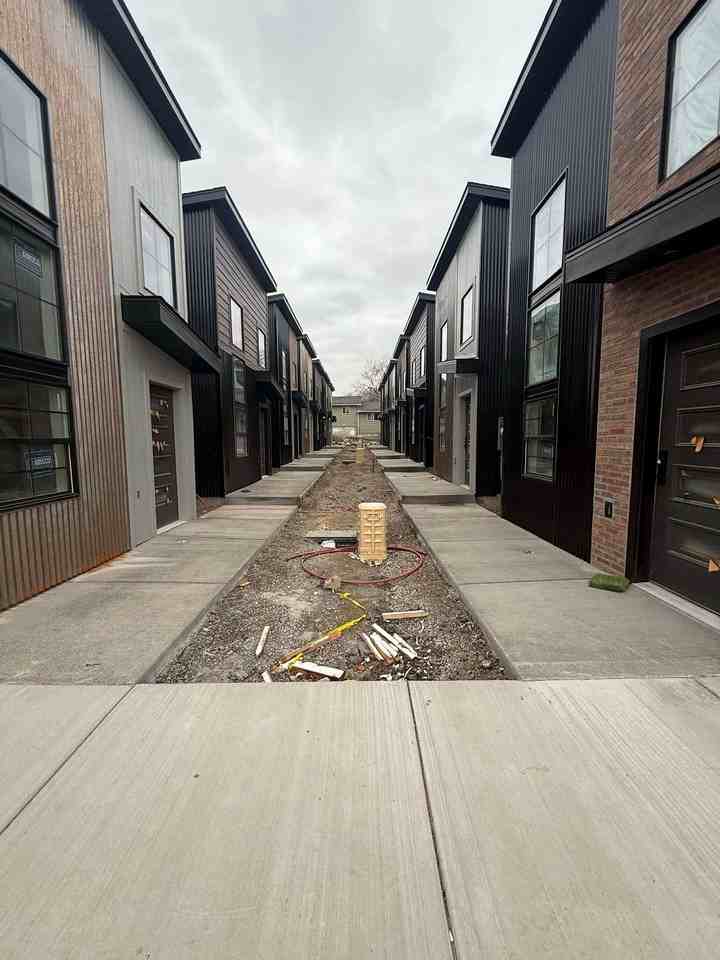 620 620 N Jefferson - Steel Hollow Applications - Photo 2 of 30