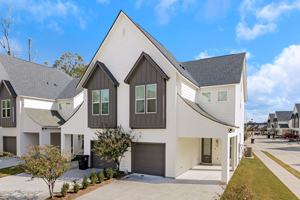 featured image of 609 Lake Shelf Dr