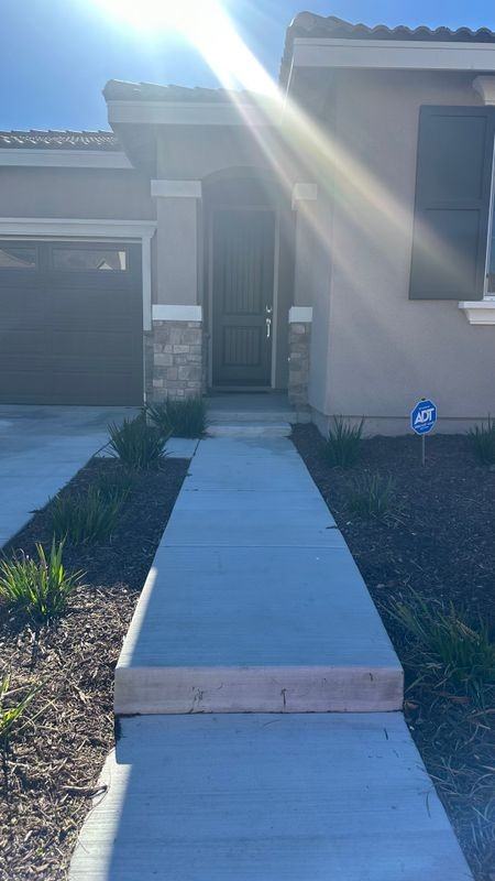 1739 Plume Ln - Photo 5 of 37