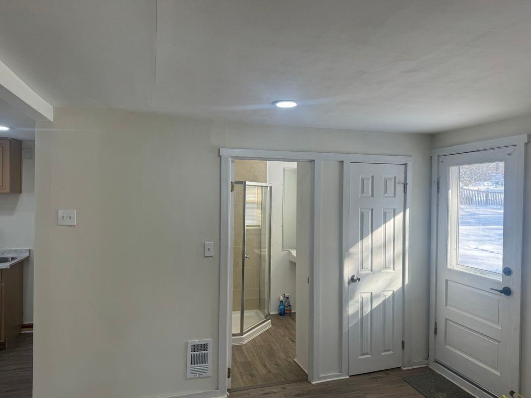 752 Norwood Rd - Photo 5 of 22