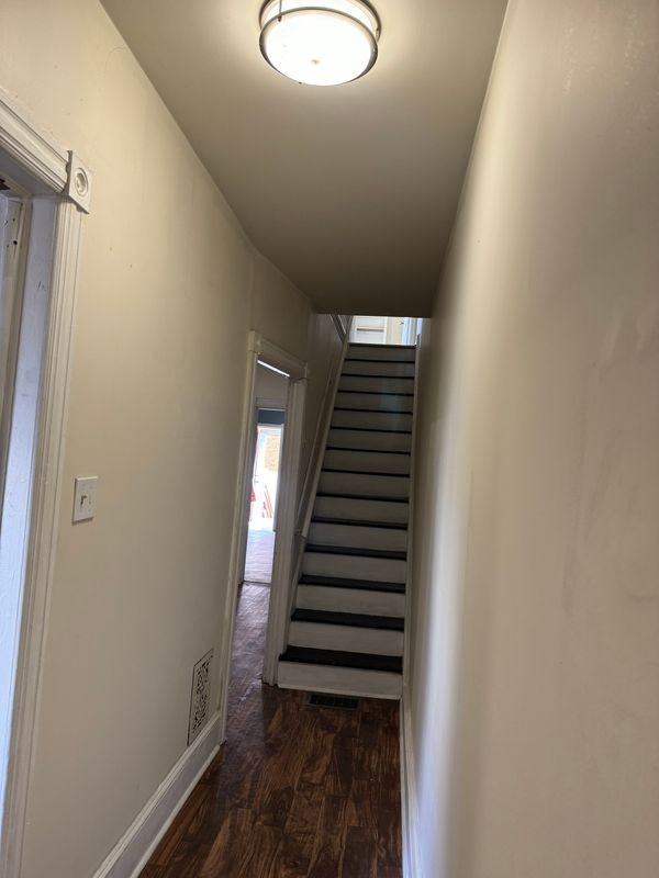 306 W Lincoln Hwy - Photo 3 of 24