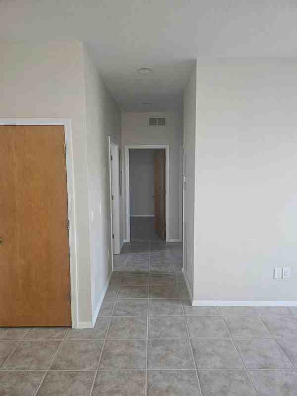 271 Ridge Rd N ##3 - Photo 2 of 5