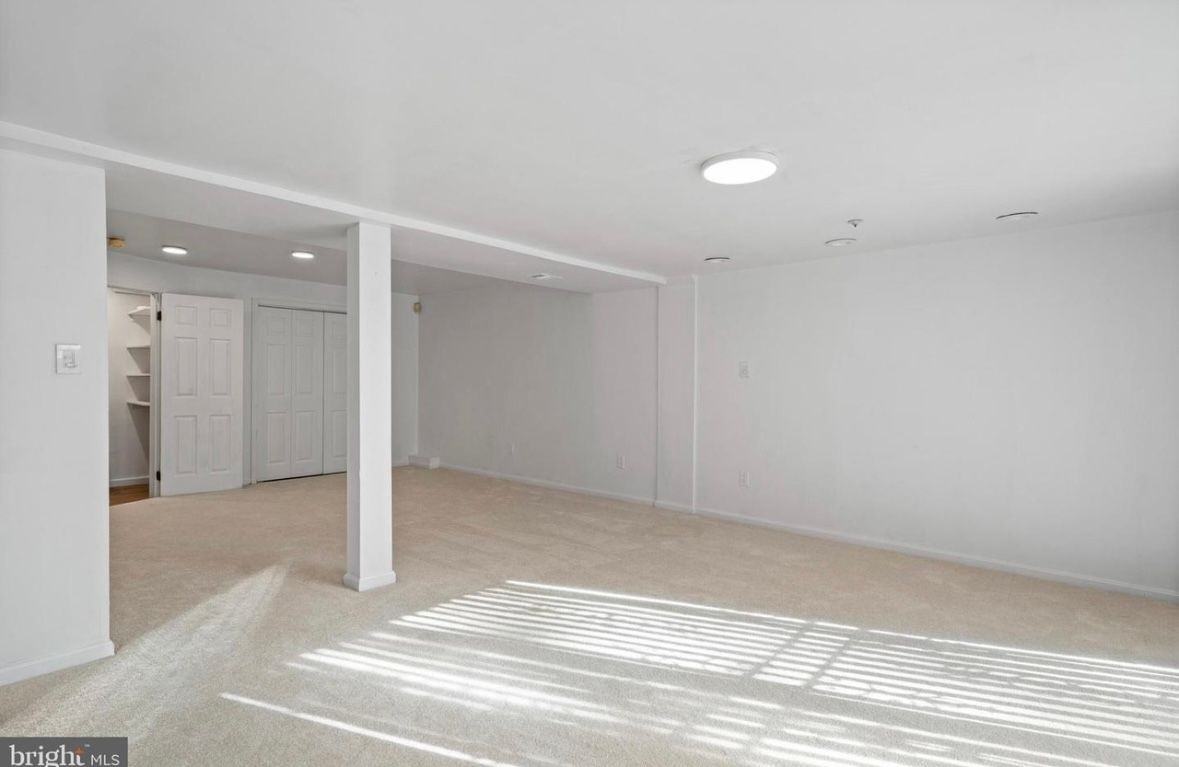 1337 Upcot Ct - Photo 5 of 6