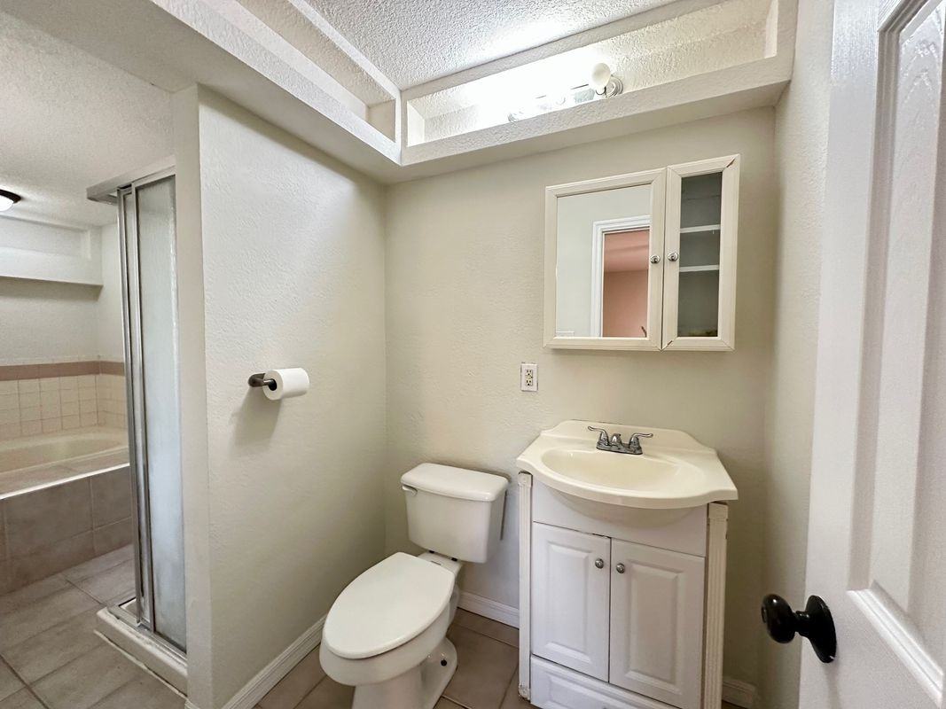 413 Krueger St - Photo 7 of 13