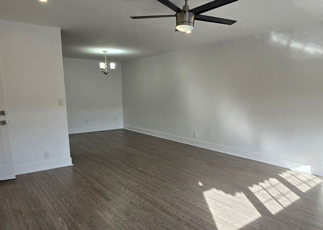 7411 85th Dr - Photo 5 of 18