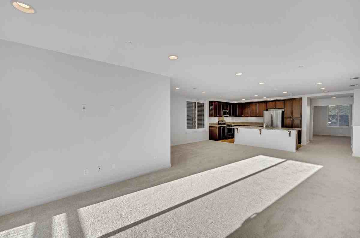 99 Walorf - Photo 2 of 34