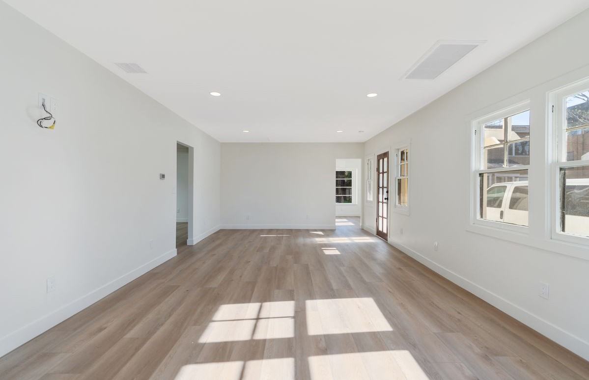 744 Gladys Ave - Photo 6 of 23