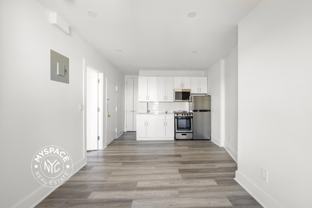 24 Rogers Ave #3a - Photo 1 of 1