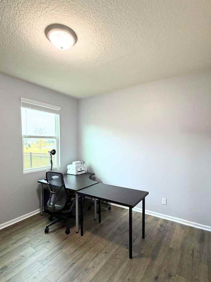 215 Brooklet Cir - Photo 4 of 46