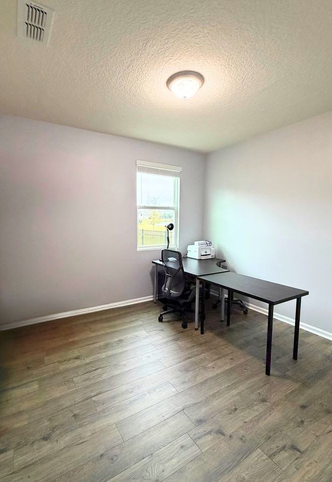 215 Brooklet Cir - Photo 5 of 46