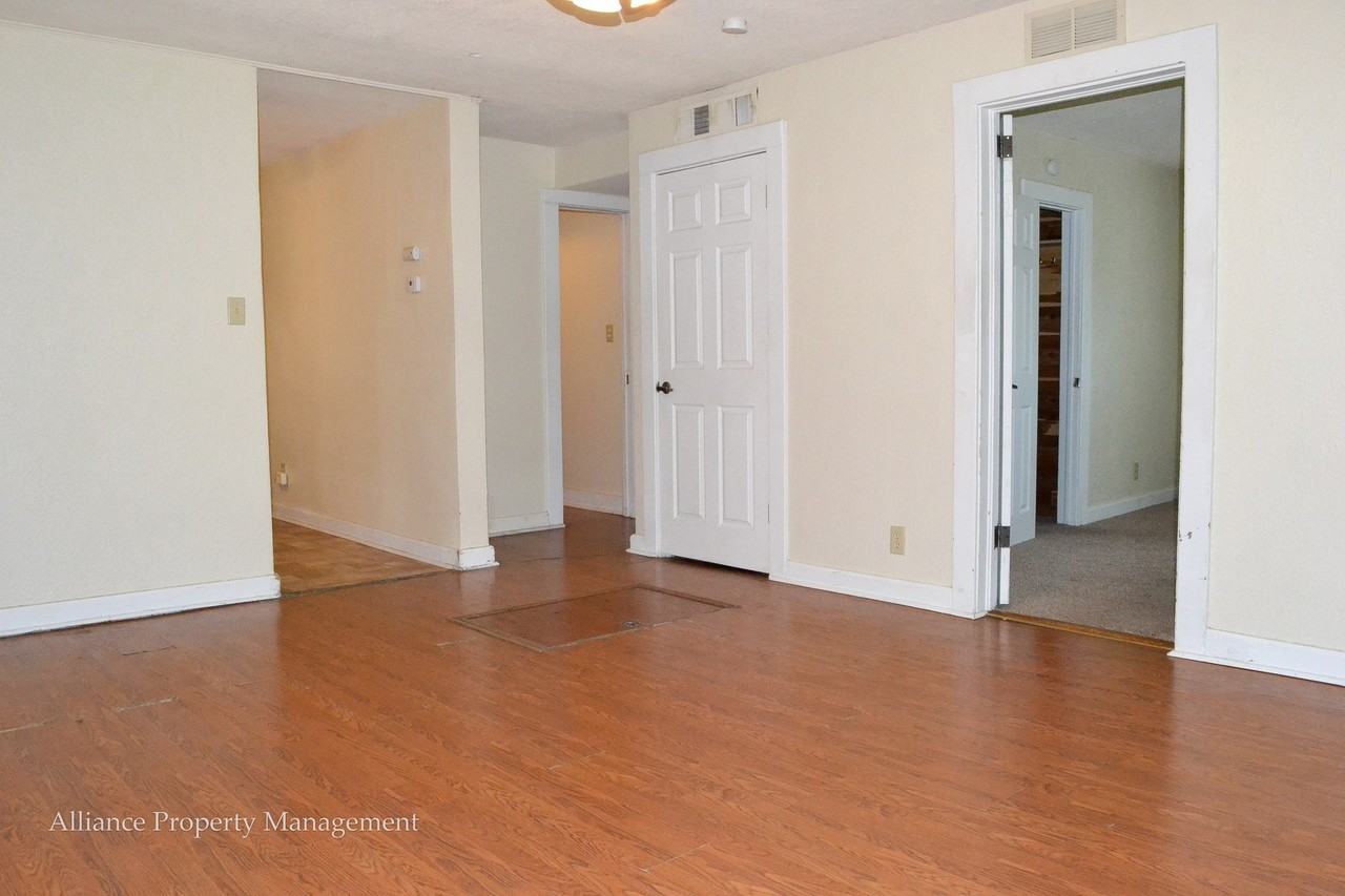 321 Kearney St - Photo 2 of 16