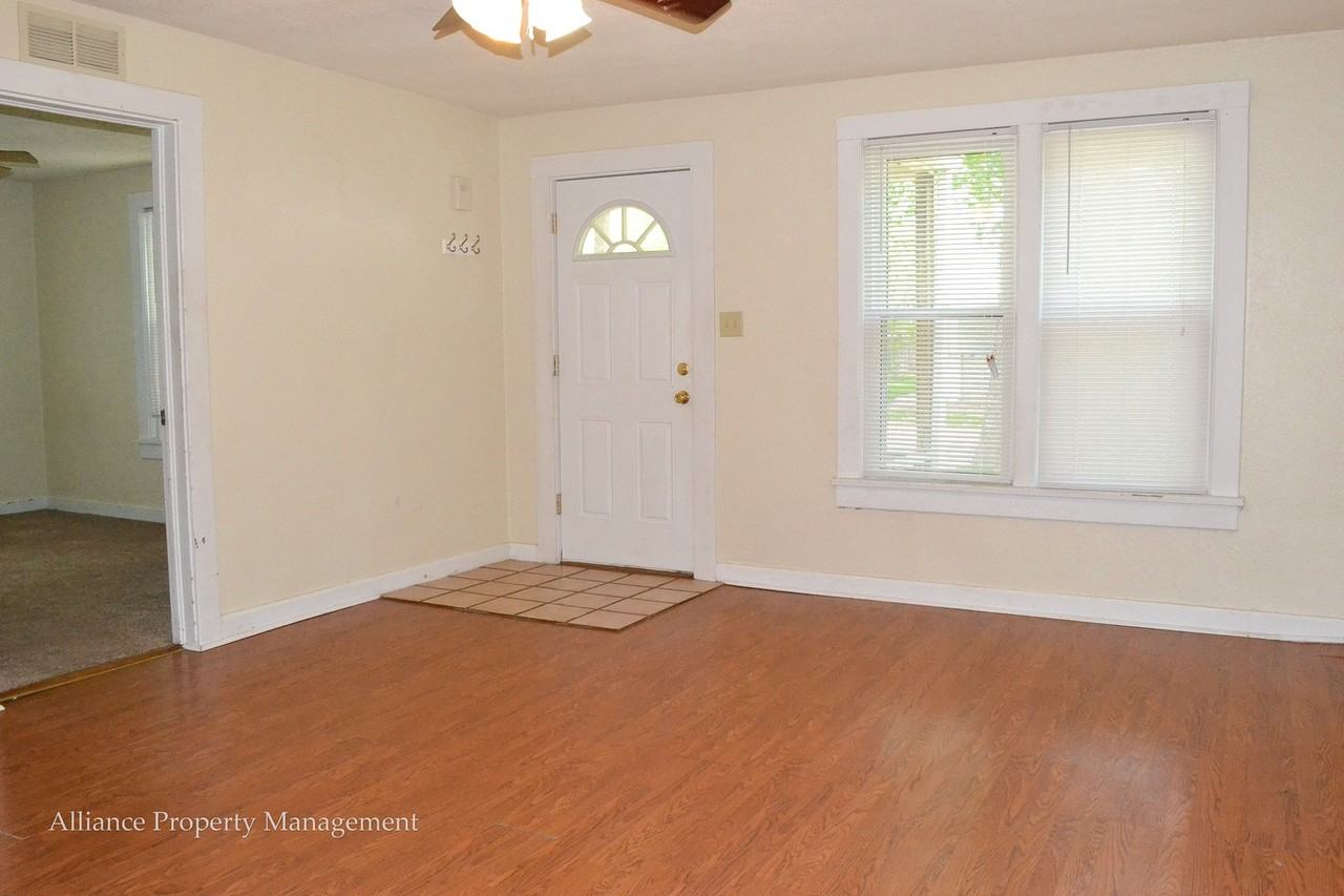 321 Kearney St - Photo 3 of 16