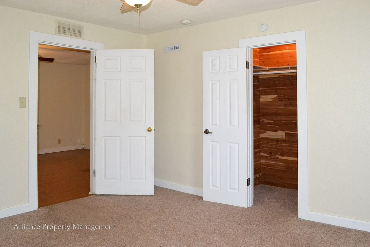 321 Kearney St - Photo 5 of 16