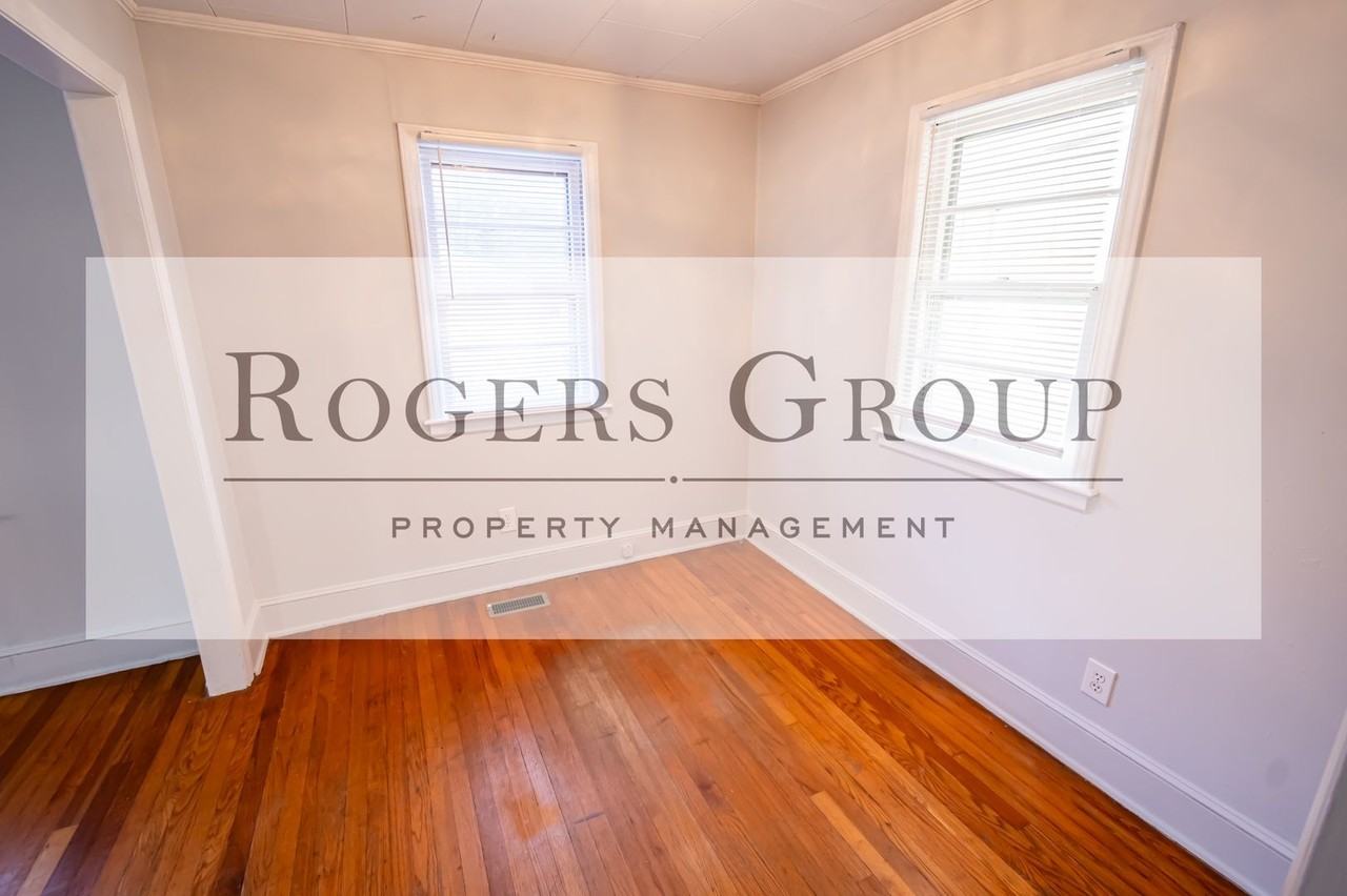 1211 Parham St - Photo 7 of 8