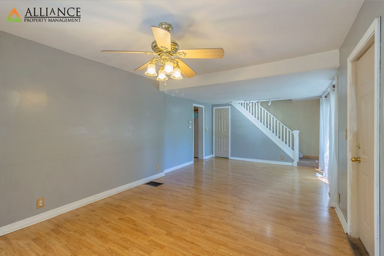 520 Fremont St - Photo 2 of 26