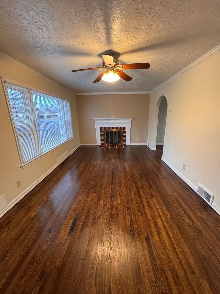 631 Churchill Rd - Photo 7 of 14