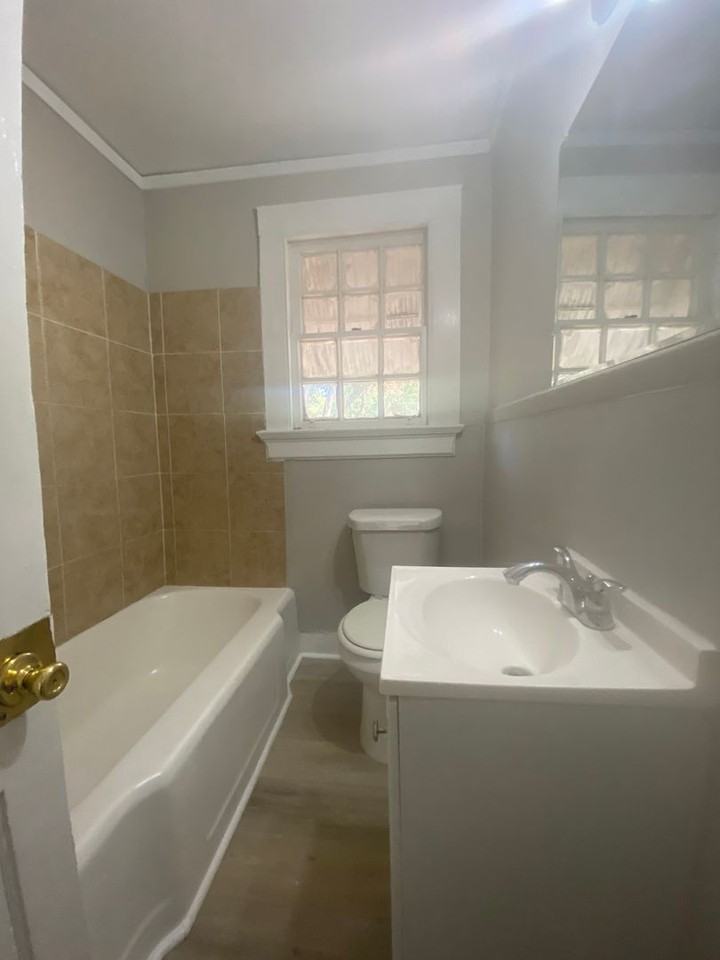 204 28th Ave - Photo 6 of 11