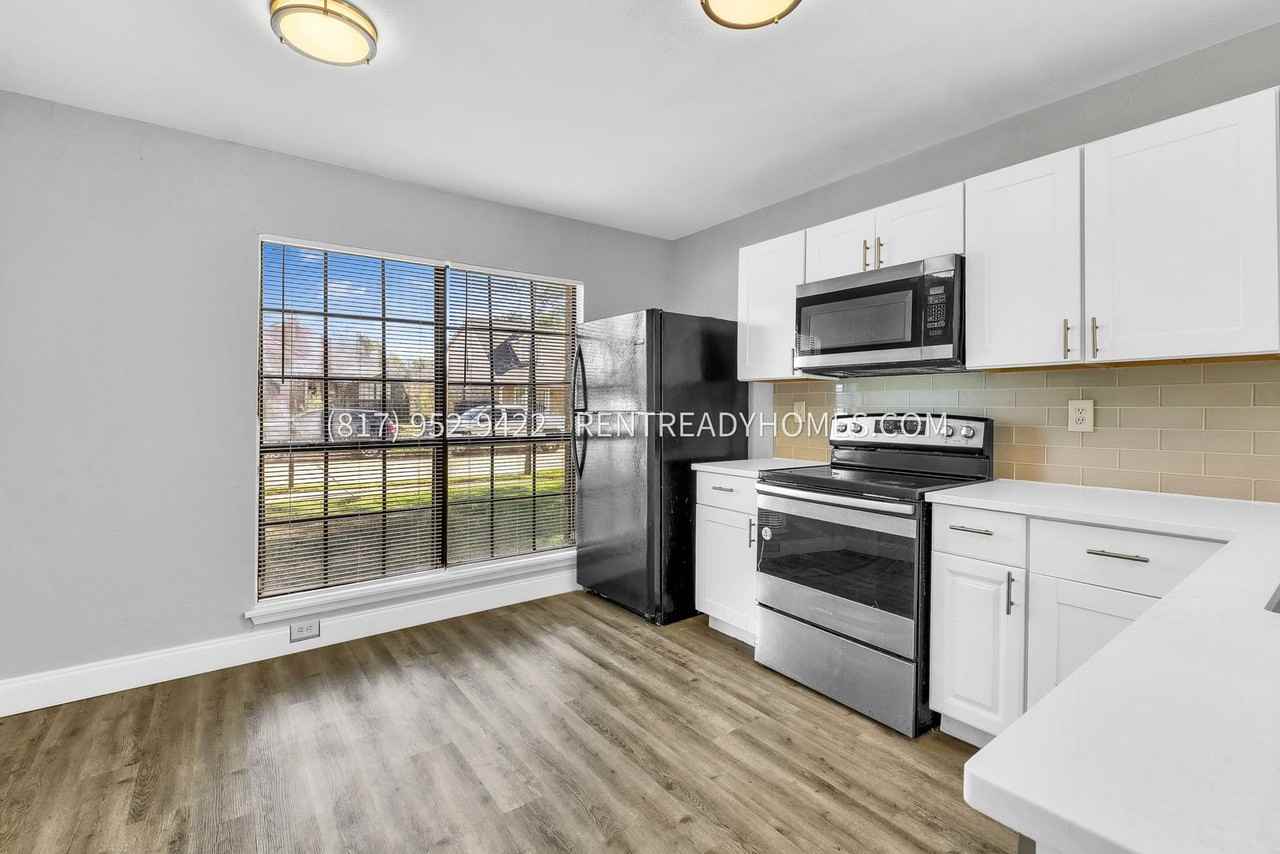 3819 O B Crowe Dr - Photo 5 of 14