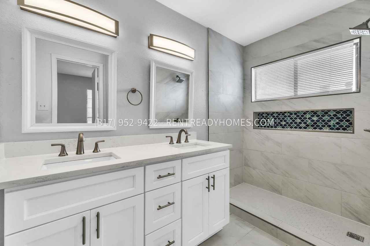 3819 O B Crowe Dr - Photo 7 of 14