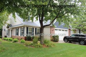 featured image of 10712 Toledo Ln N