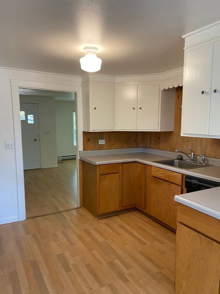 3861 Willamette St - Photo 6 of 19