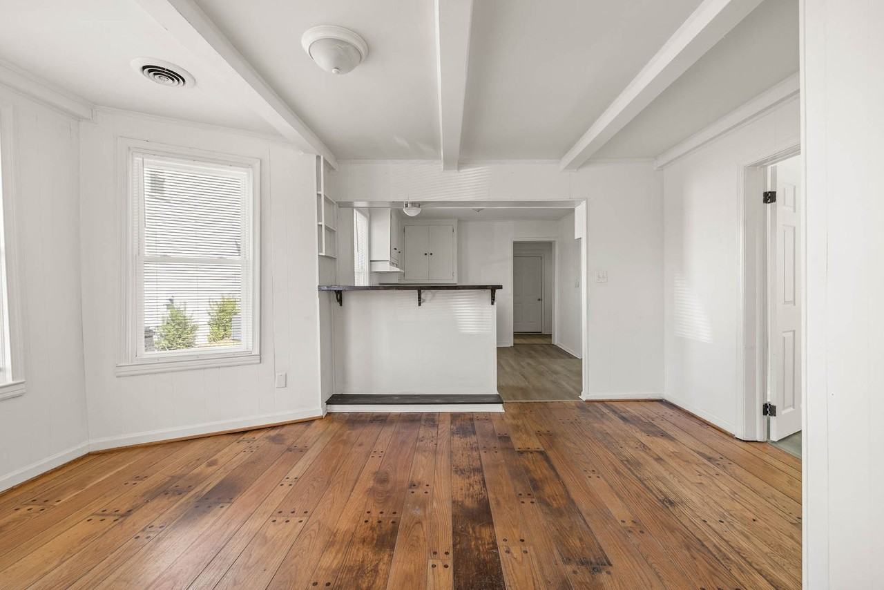 107 S 9th Ave - Photo 7 of 24