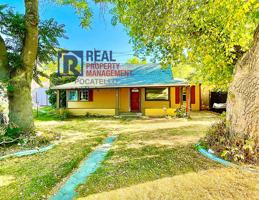 featured image of 542 S Garfield Ave