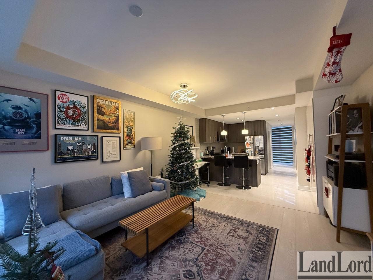 2A Queensbury Ave #304 - Photo 7 of 21