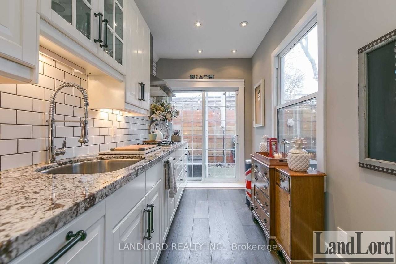 4 Norway Ave - Photo 4 of 16